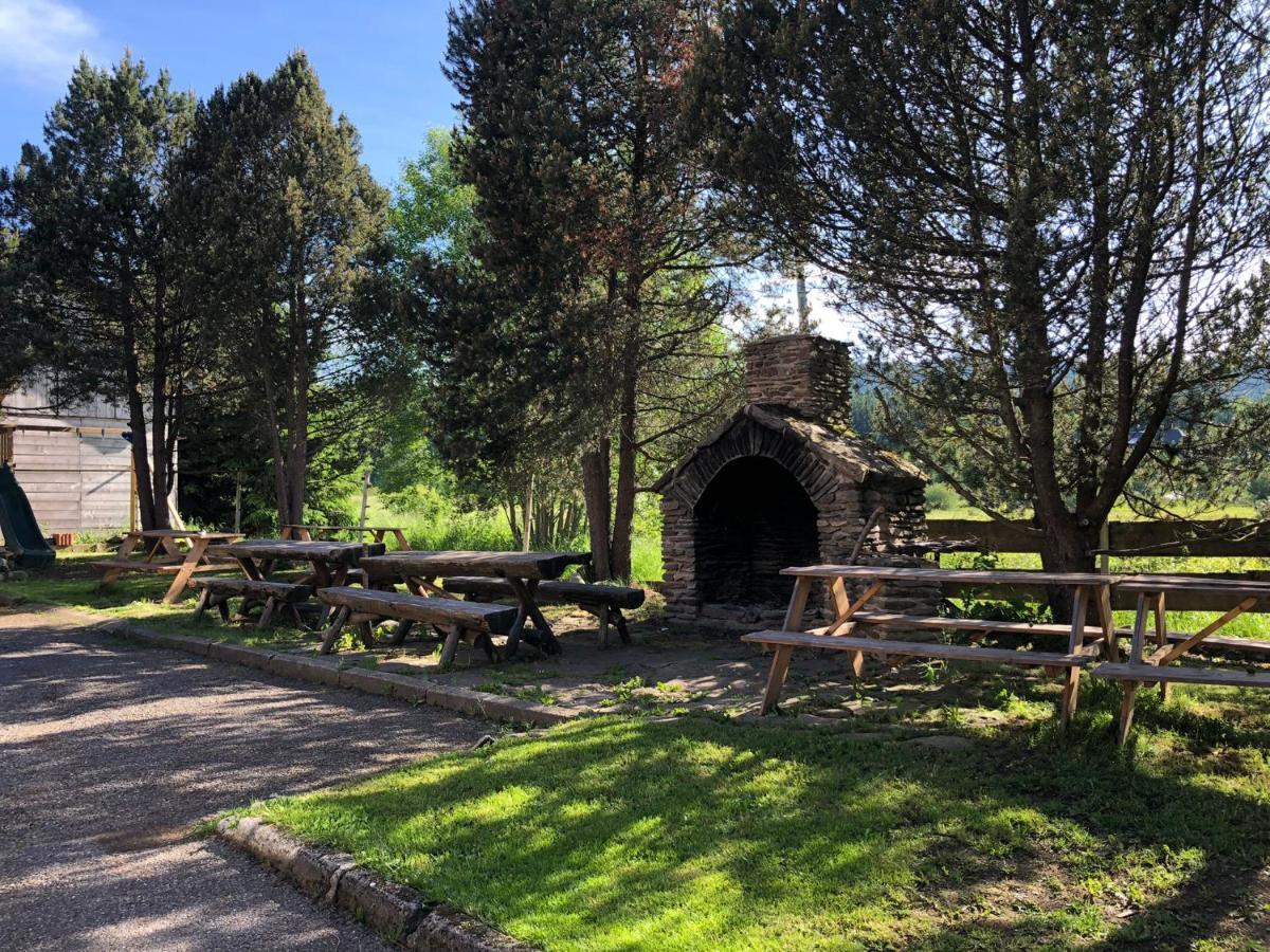 Penzion "Pod Hureckym Vrchem" Prásily Exterior foto